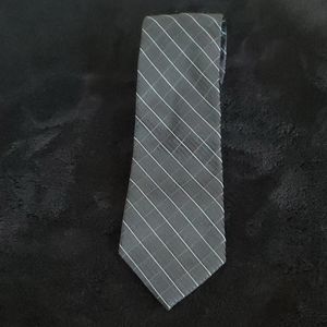 NWOT Calvin Klein Gray Striped Tie